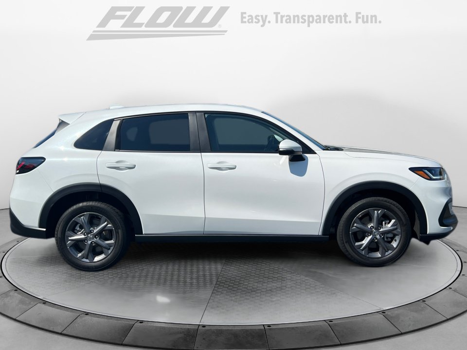 Used 2026 Honda HR-V LX image 8
