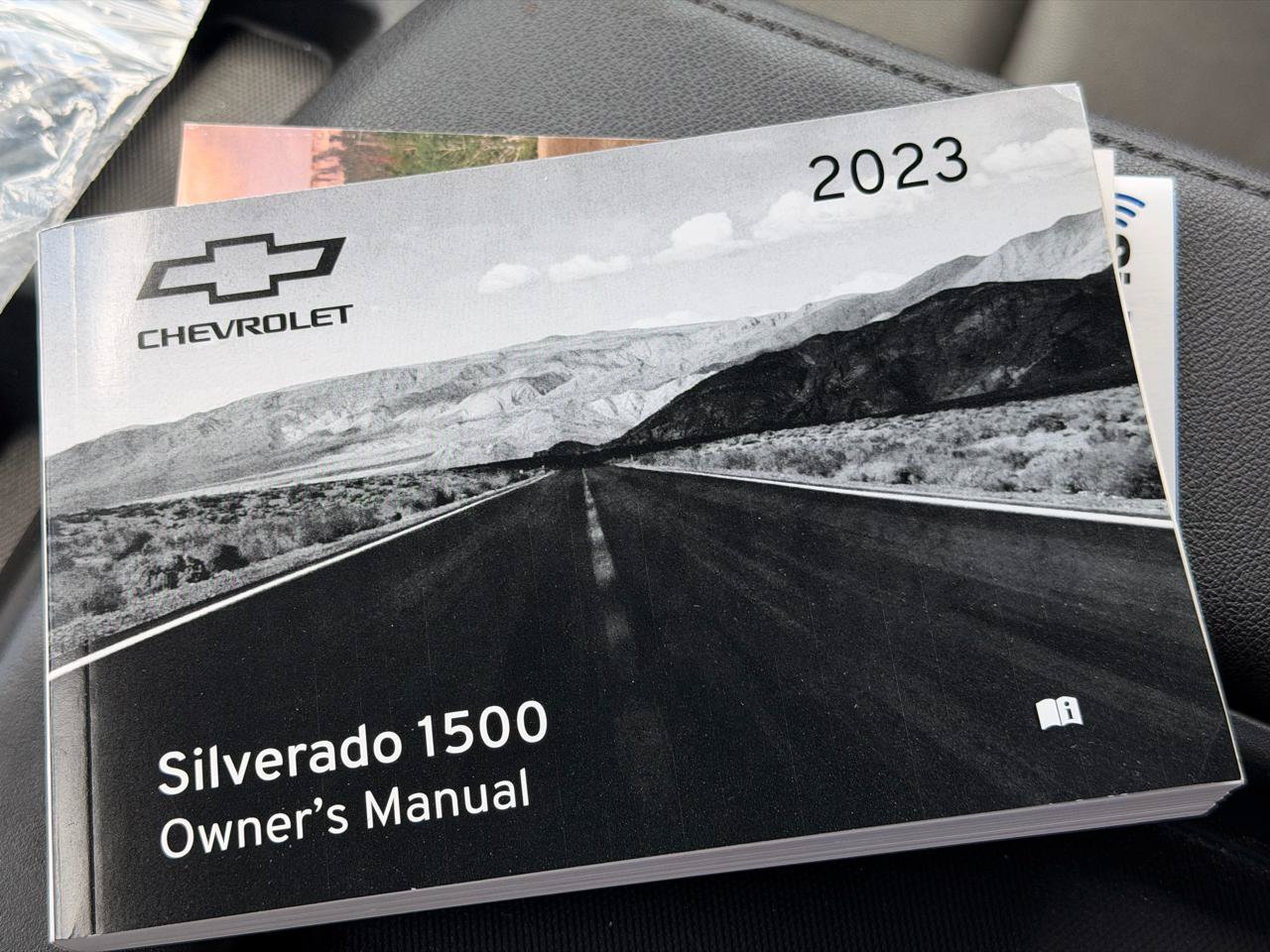 Used 2023 Chevrolet Silverado 1500 W/T RWD image 23
