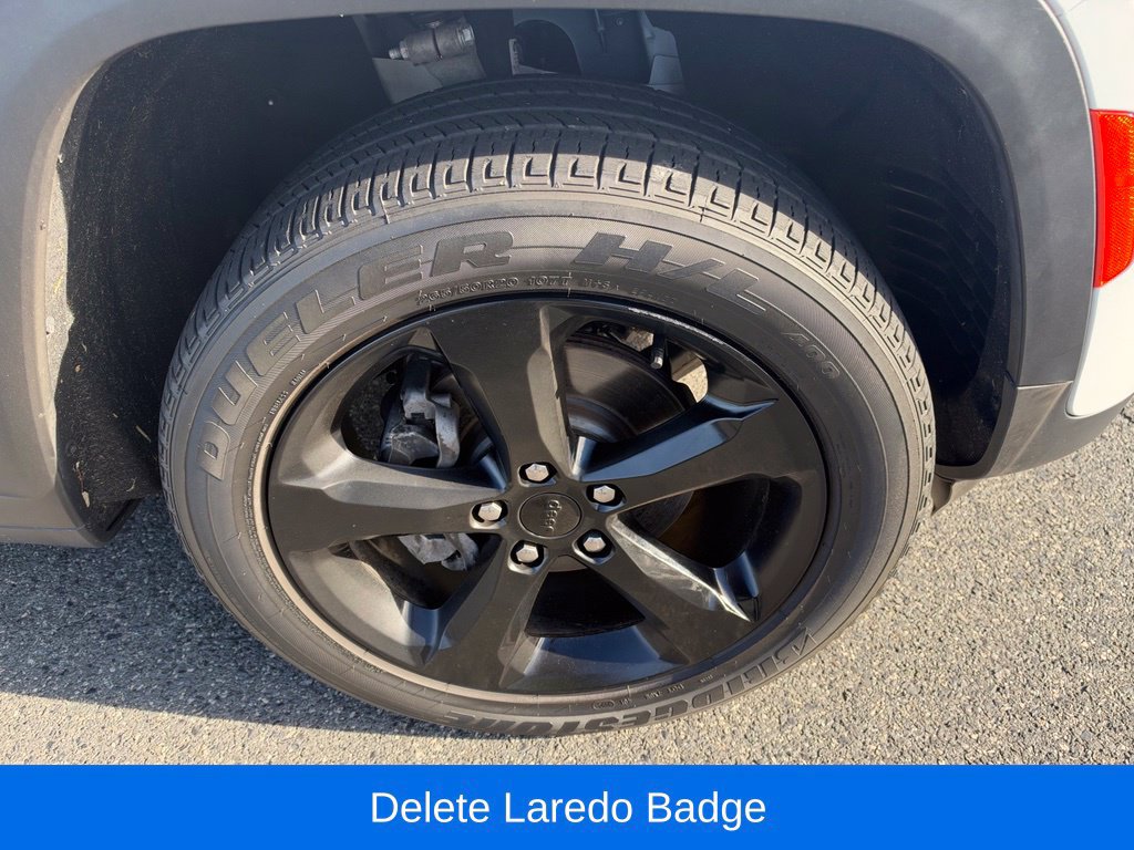 Certified 2023 Jeep Grand Cherokee Altitude AWD/4WD image 16