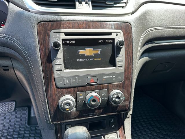 Used 2017 Chevrolet Traverse LT w/ Style and Technology Package AWD/4WD image 17