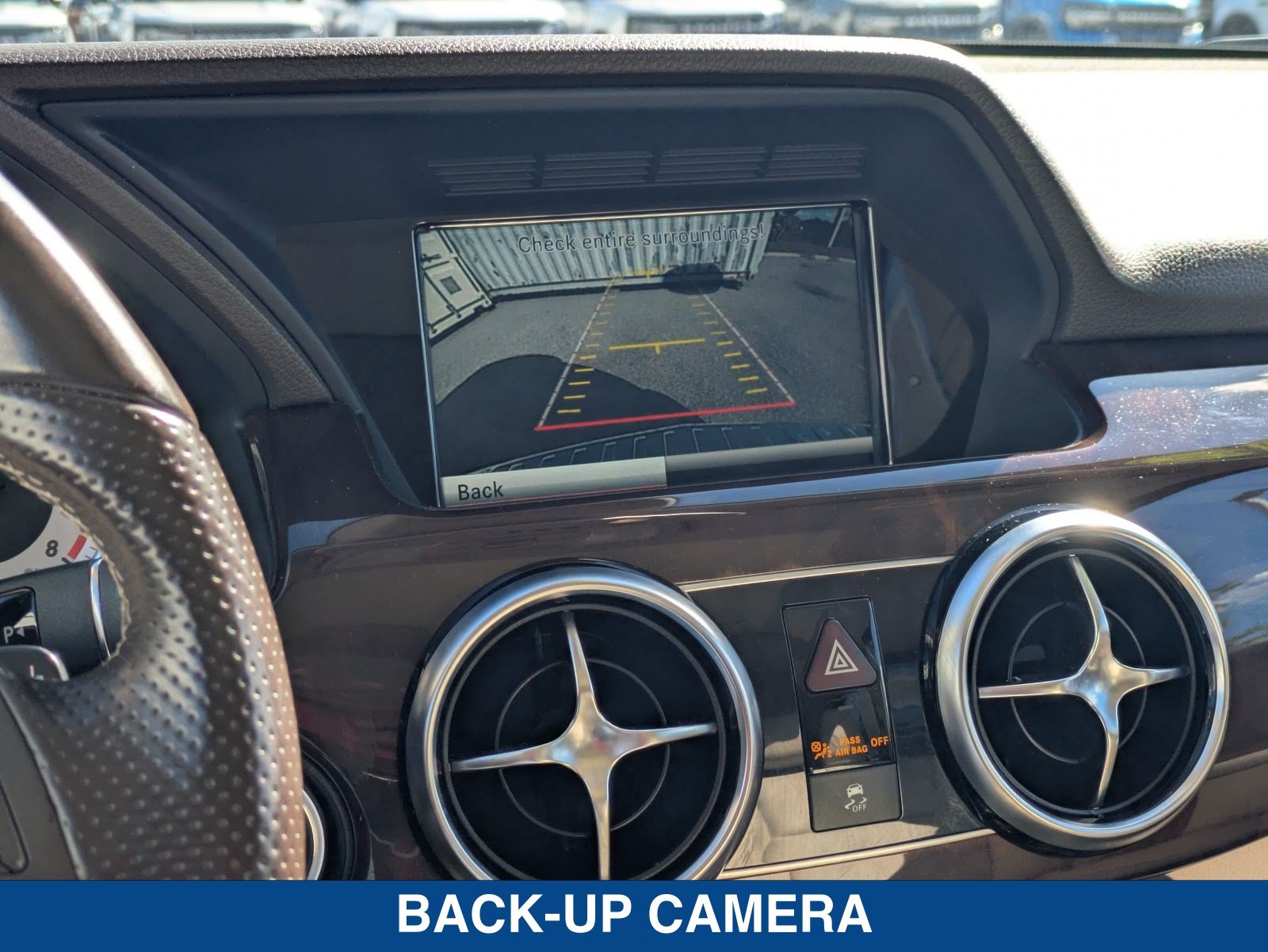 Used 2015 Mercedes-Benz GLK 350 2WD image 32