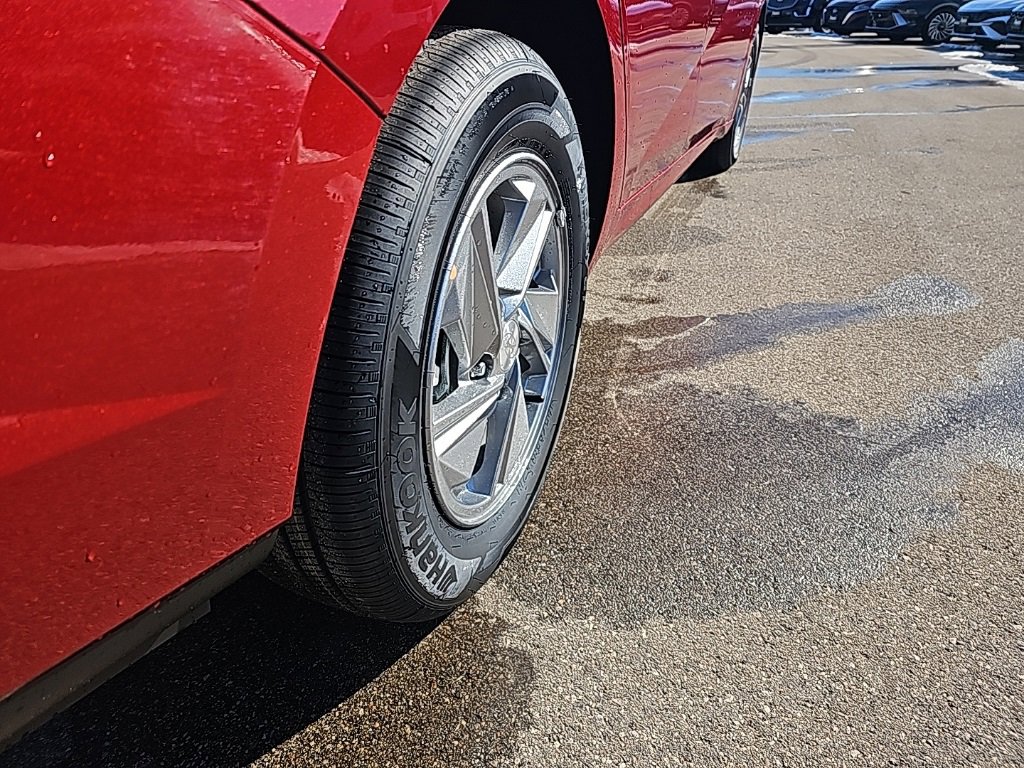 New 2026 Hyundai Elantra SE image 33