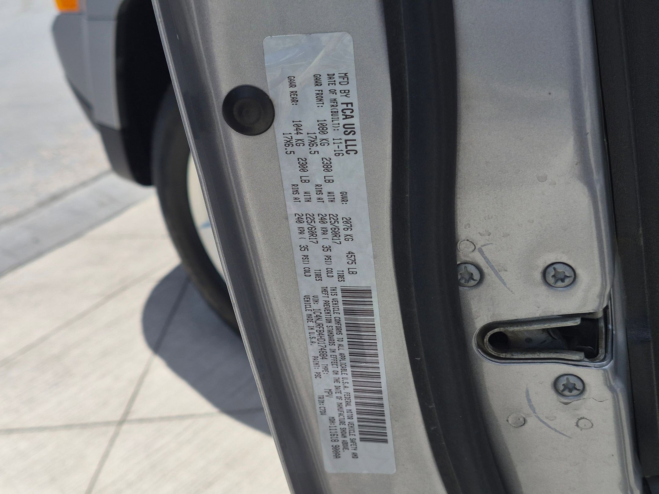Used 2017 Jeep Patriot Latitude AWD/4WD image 33