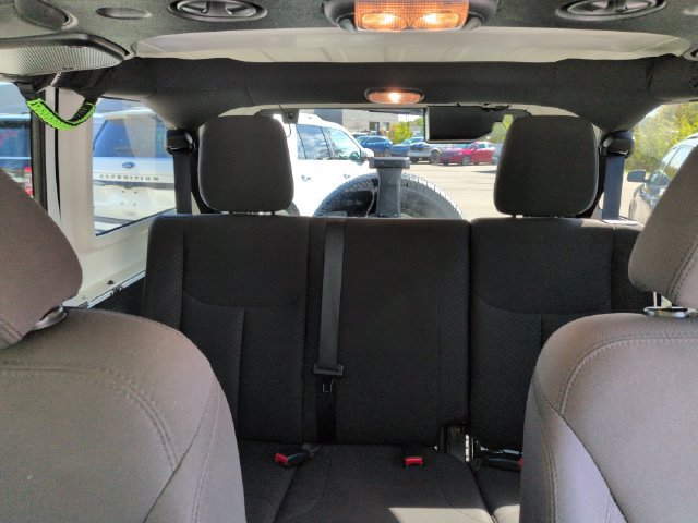 Used 2018 Jeep Wrangler Unlimited Sport S AWD/4WD image 43
