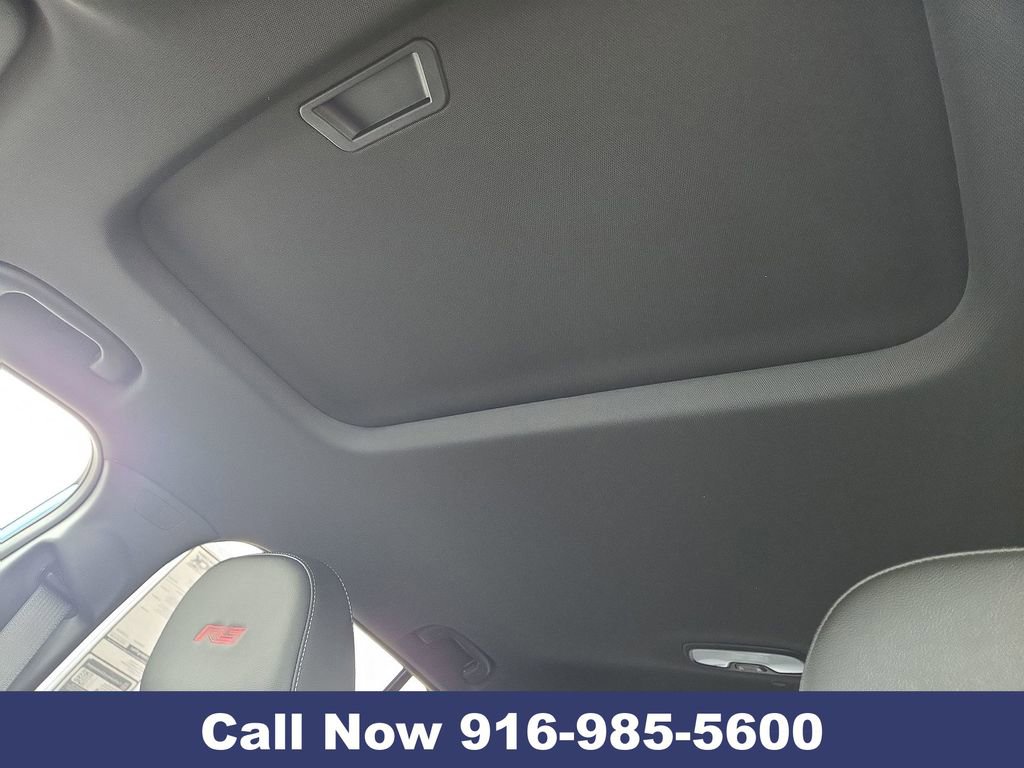 New 2026 Chevrolet Trax RS w/ Sunroof Package image 23