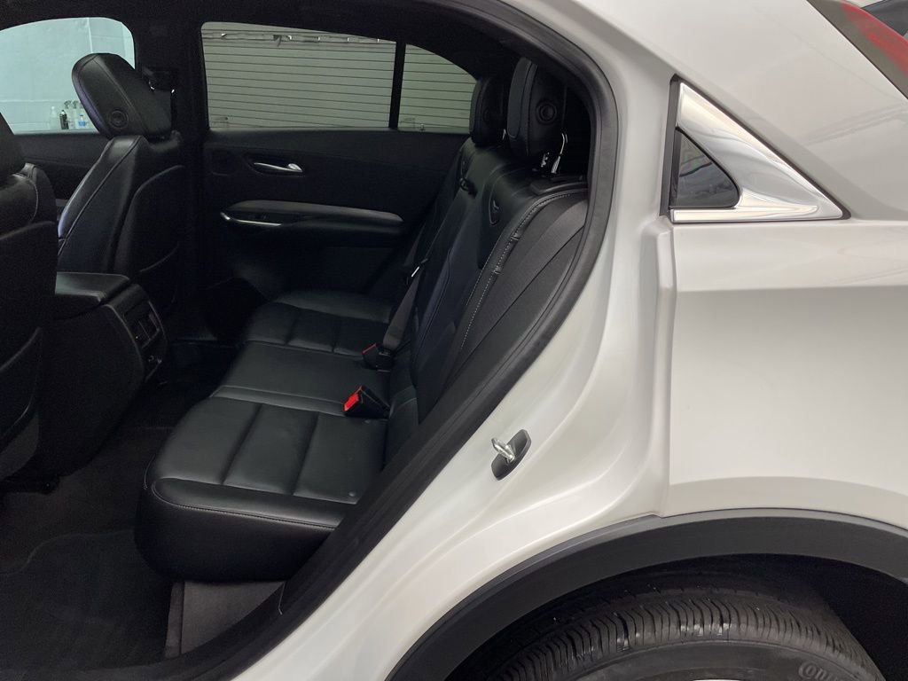 Used 2024 Cadillac XT4 Premium Luxury image 24