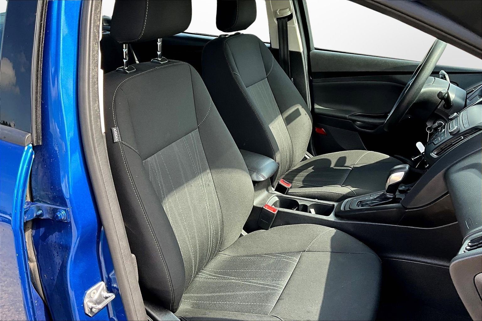 Used 2018 Ford Focus SE image 7