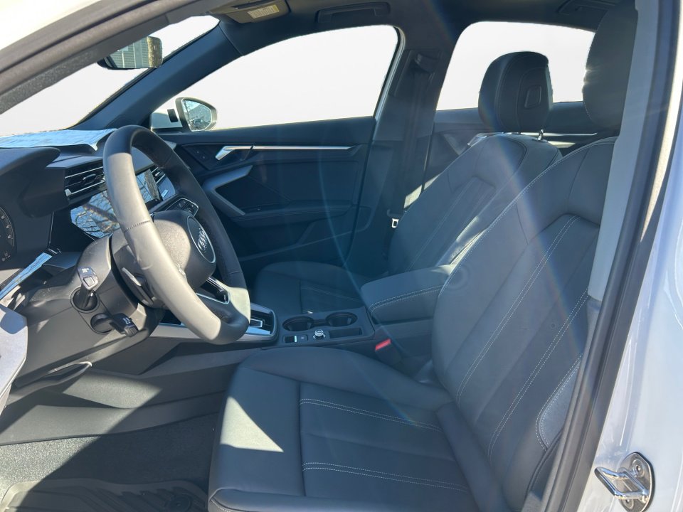 New 2026 Audi A3 2.0T Premium image 9