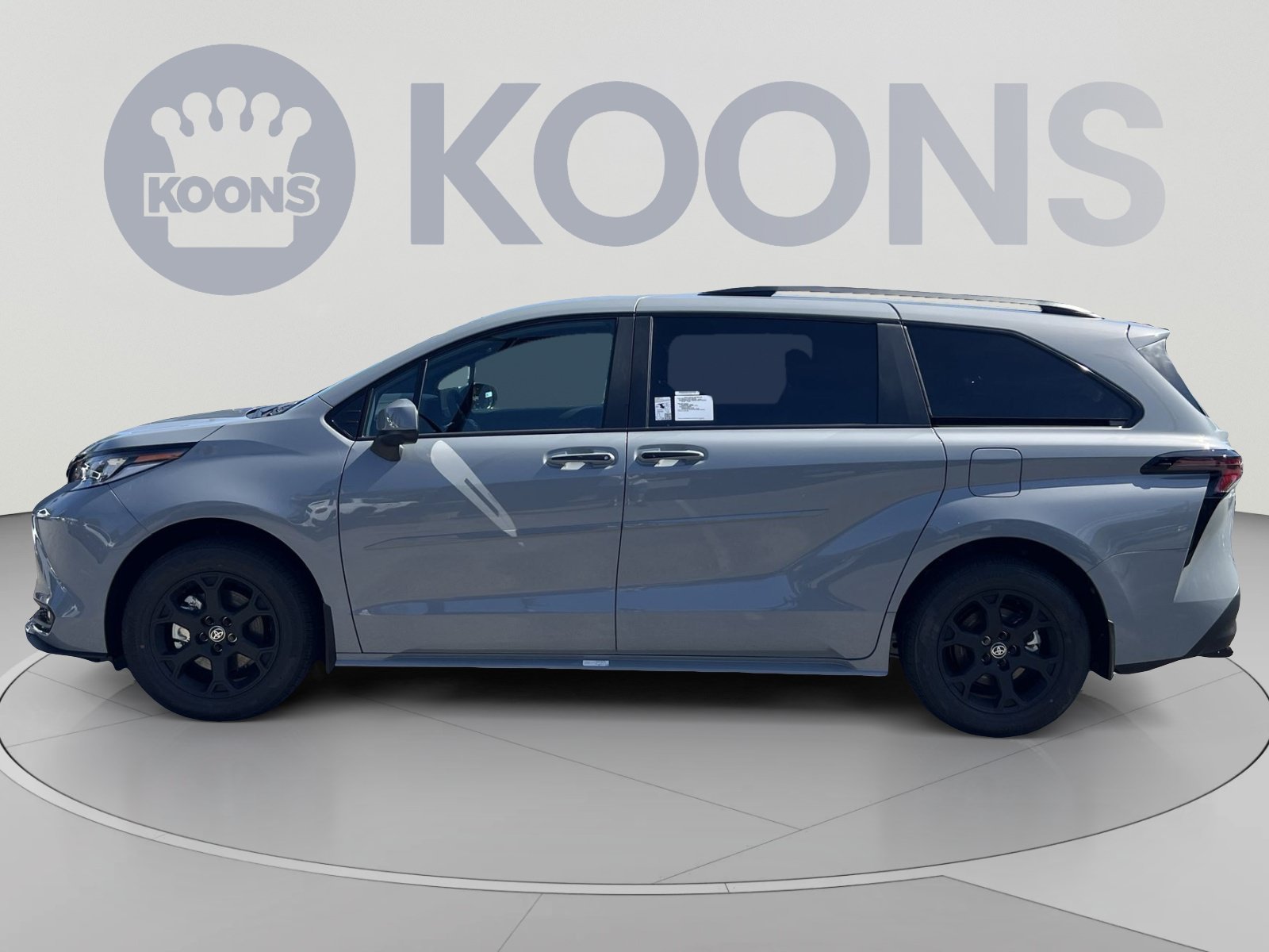 New 2026 Toyota Sienna XLE Woodland Edition AWD/4WD image 2