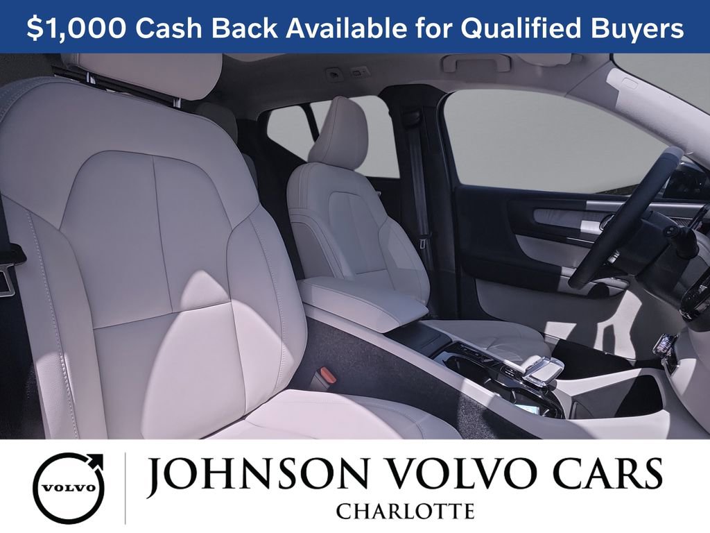 New 2026 Volvo XC40 B5 Ultra w/ Protection Package Premier AWD/4WD image 10