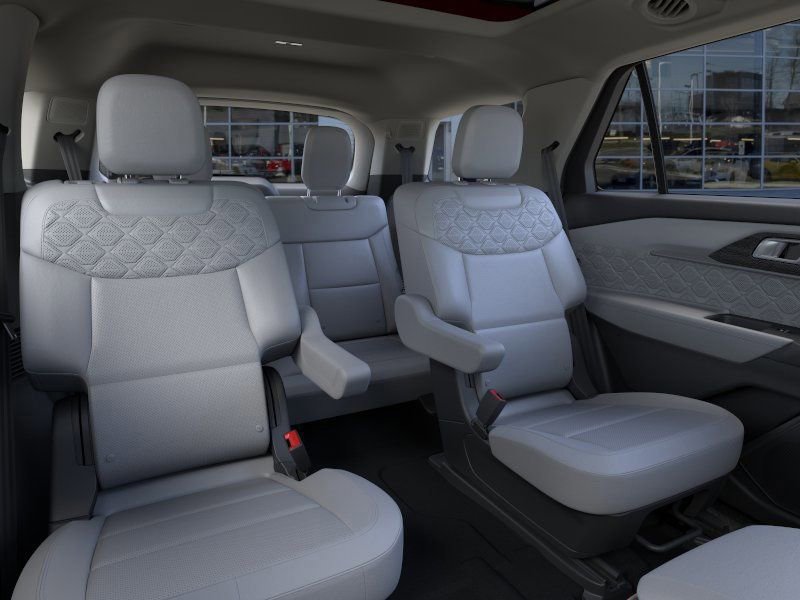 New 2026 Ford Explorer Platinum AWD/4WD image 12