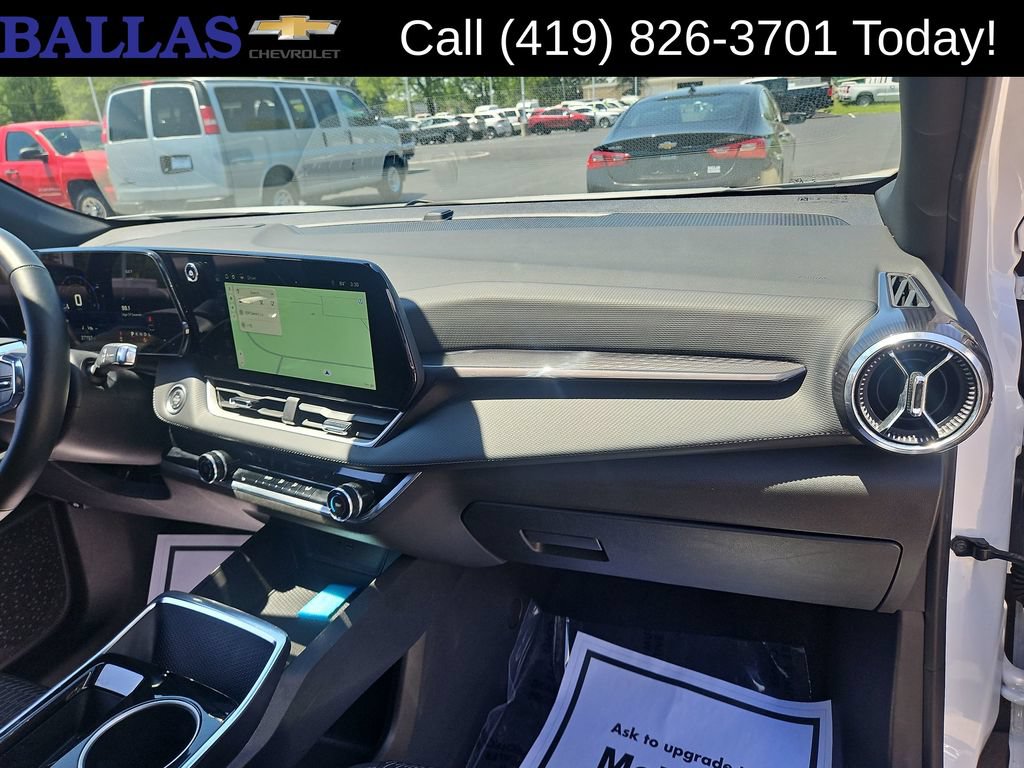 Certified 2025 Chevrolet Equinox LT FWD image 29