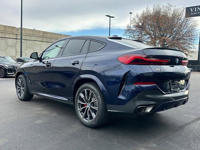 New 2026 BMW X6 xDrive40i image 3