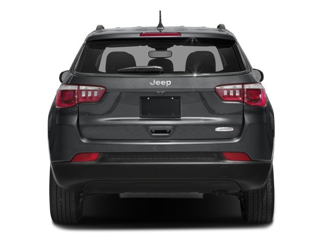 Used 2017 Jeep Compass Latitude w/ Popular Equipment Group FWD image 8