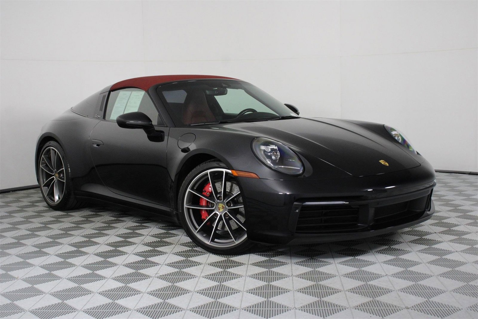 Used 2021 Porsche 911 Targa 4S image 9