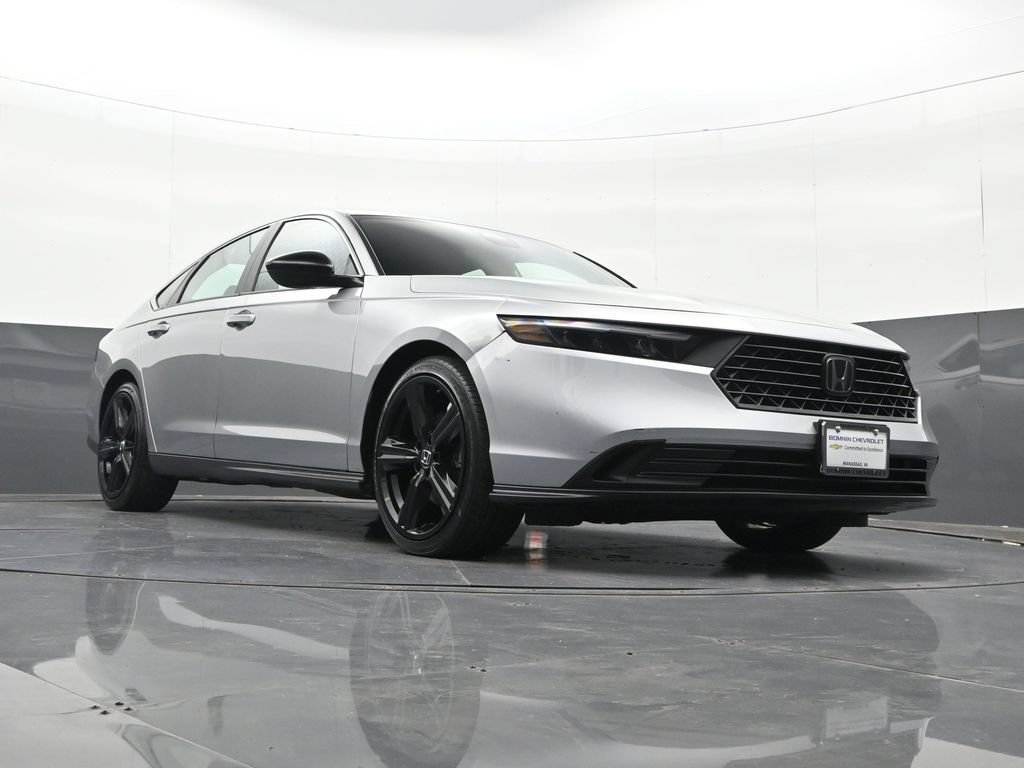 Used 2024 Honda Accord Sport image 35