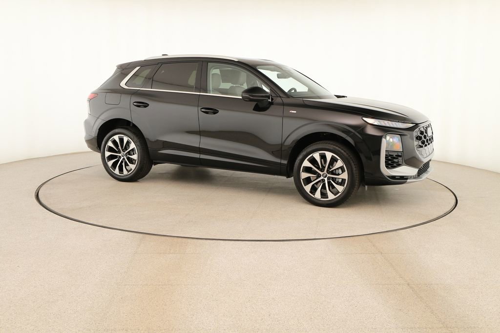 New 2026 Audi Q3 quattro 2.0T image 9