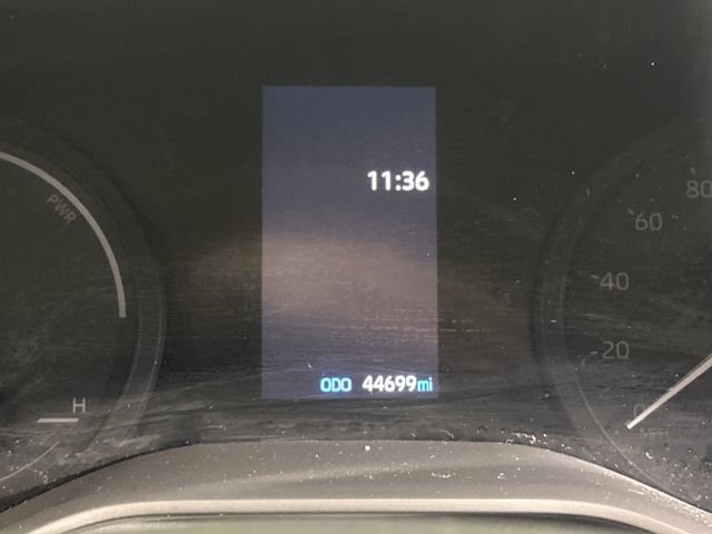 Used 2023 Toyota Sienna LE AWD/4WD image 27