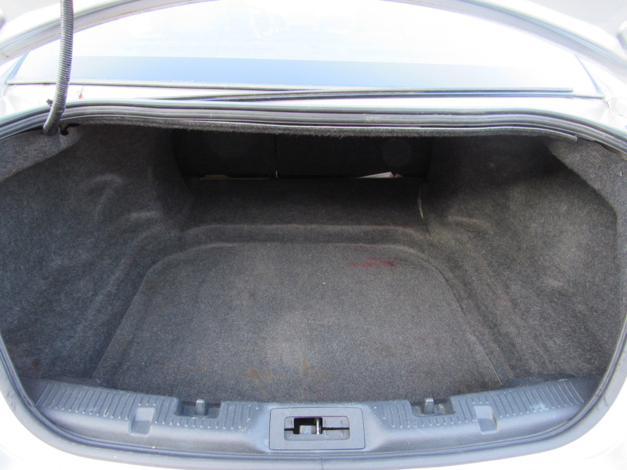 Used 2015 Ford Taurus SEL w/ Equipment Group 201A image 10