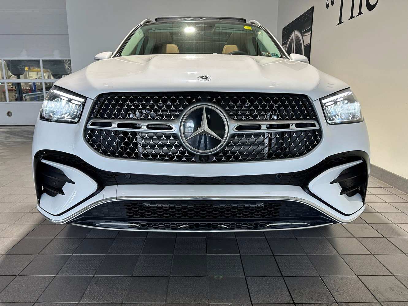 New 2026 Mercedes-Benz GLE 350 4MATIC image 2