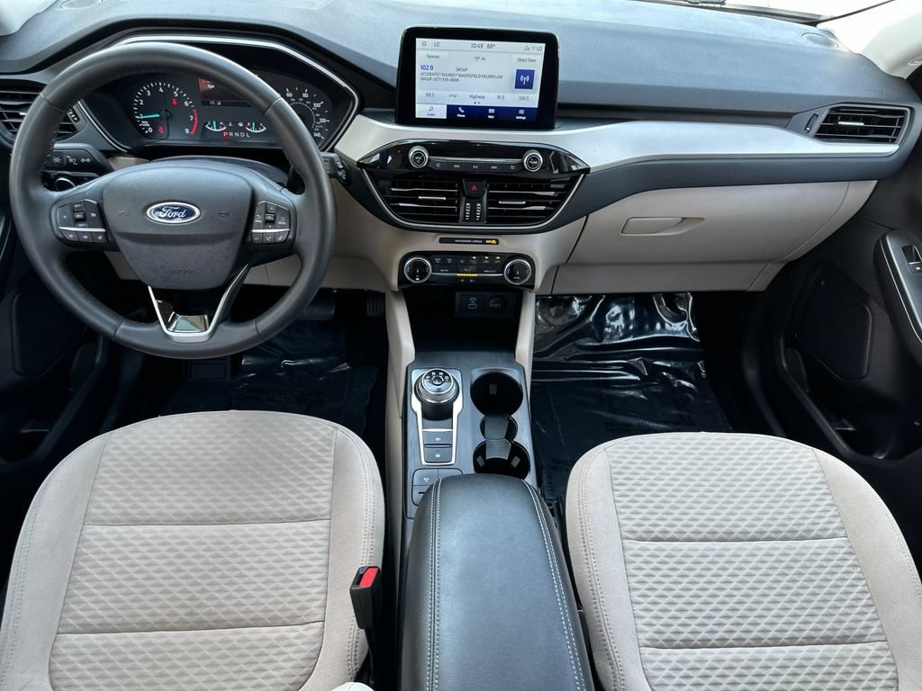 Used 2022 Ford Escape SE w/ Convenience Package FWD image 12