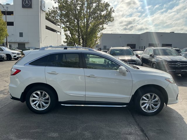 Used 2017 Acura RDX AWD w/ Technology Package image 4