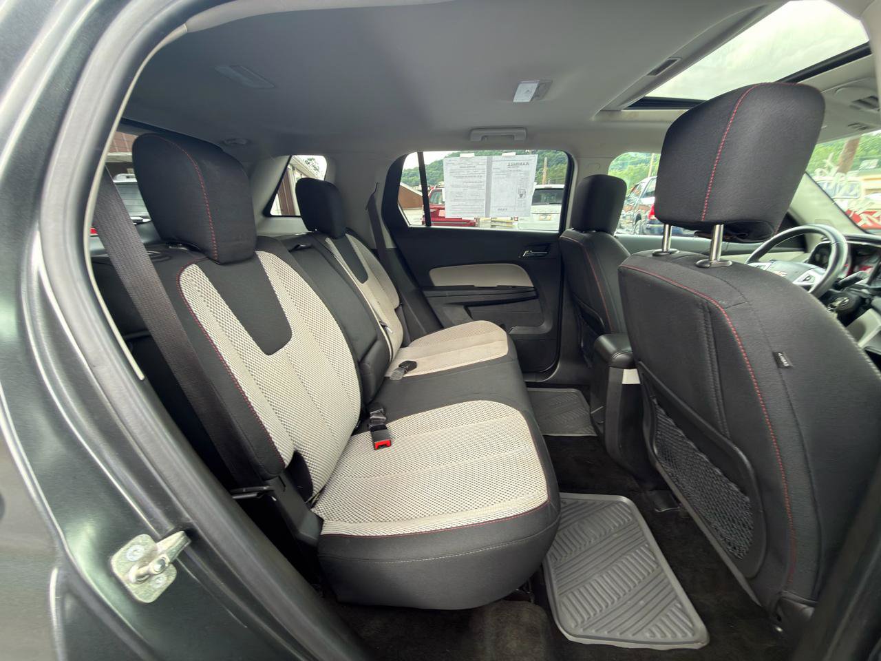 Used 2017 GMC Terrain SLE w/ Driver Alert Package I AWD/4WD image 23
