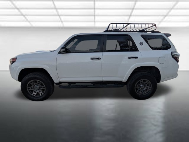 Used 2020 Toyota 4Runner Venture AWD/4WD image 13