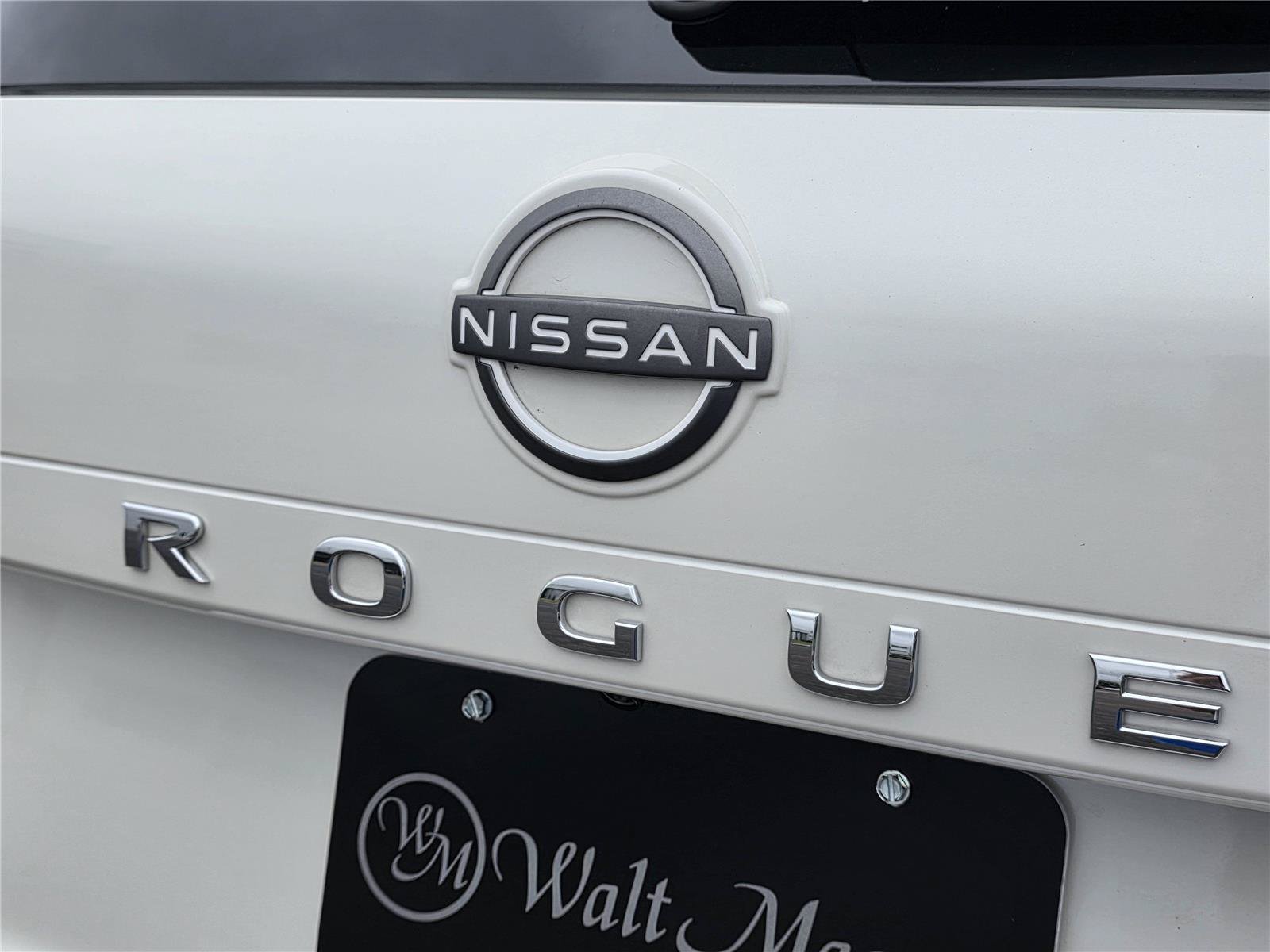 Used 2023 Nissan Rogue Platinum w/ Platinum Premium Package AWD/4WD image 32