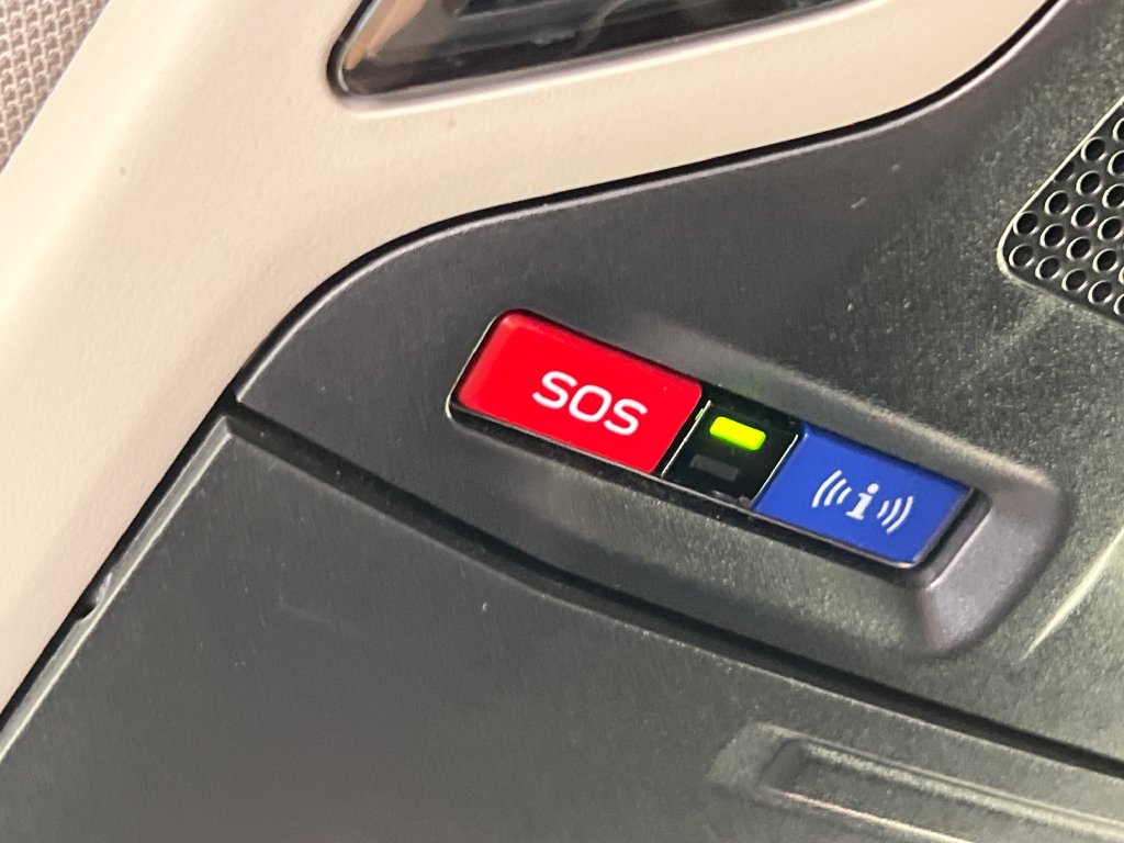 Certified 2024 Subaru Outback Limited AWD/4WD image 45