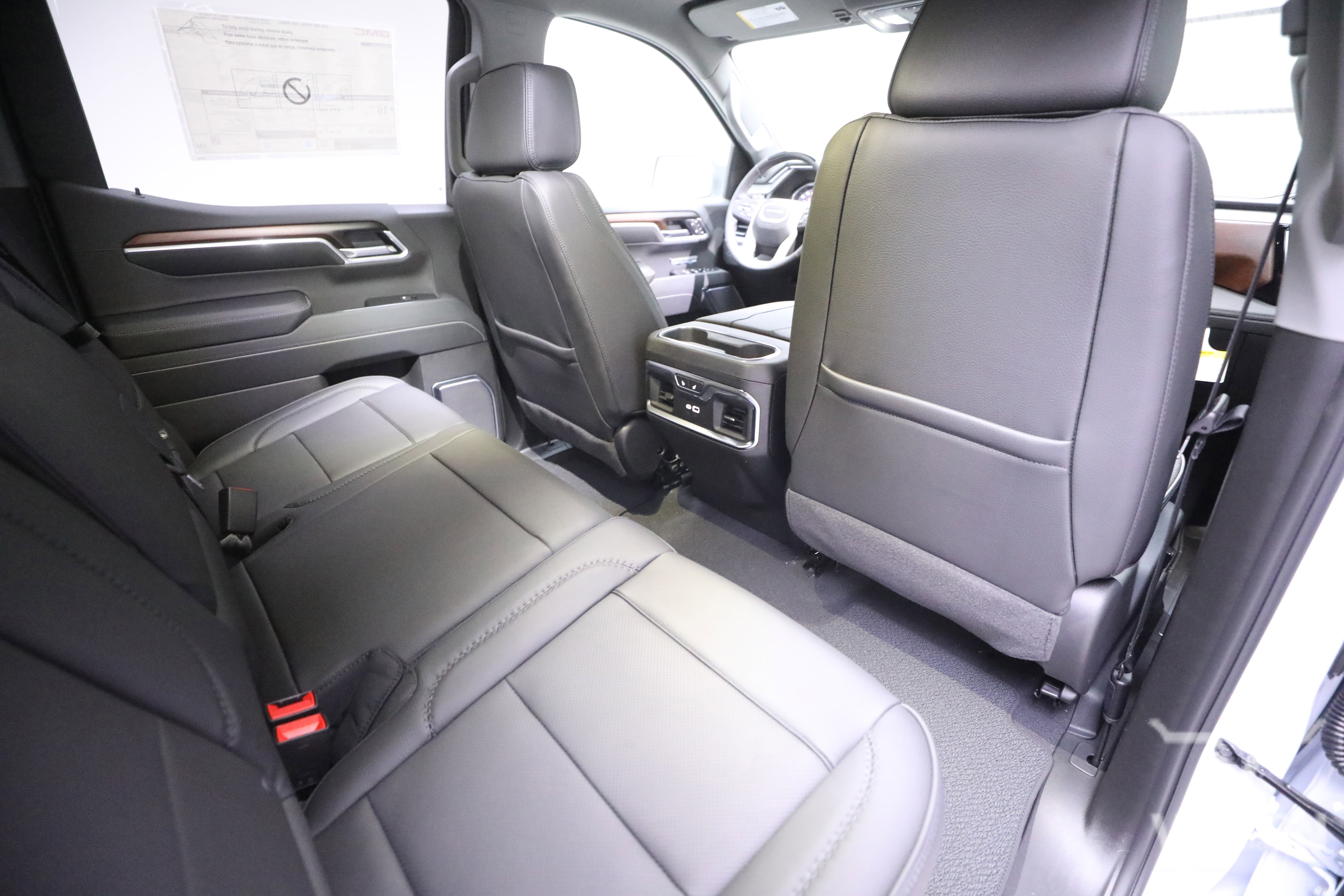 New 2026 GMC Sierra 1500 Denali w/ Technology Package image 12