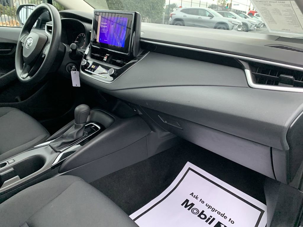 Used 2023 Toyota Corolla LE image 27