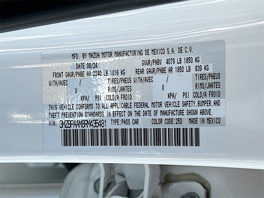 Used 2024 MAZDA MAZDA3 s image 29