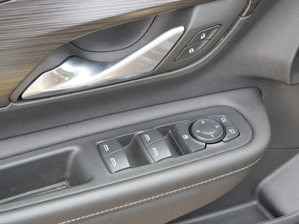 Used 2022 GMC Terrain SLE w/ Driver Convenience Package AWD/4WD image 35