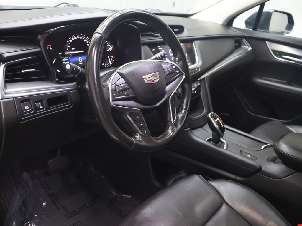 Used 2019 Cadillac XT5 Luxury FWD image 17