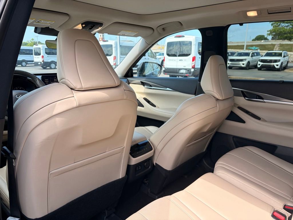 Used 2023 INFINITI QX60 Luxe w/ Cargo Package image 30