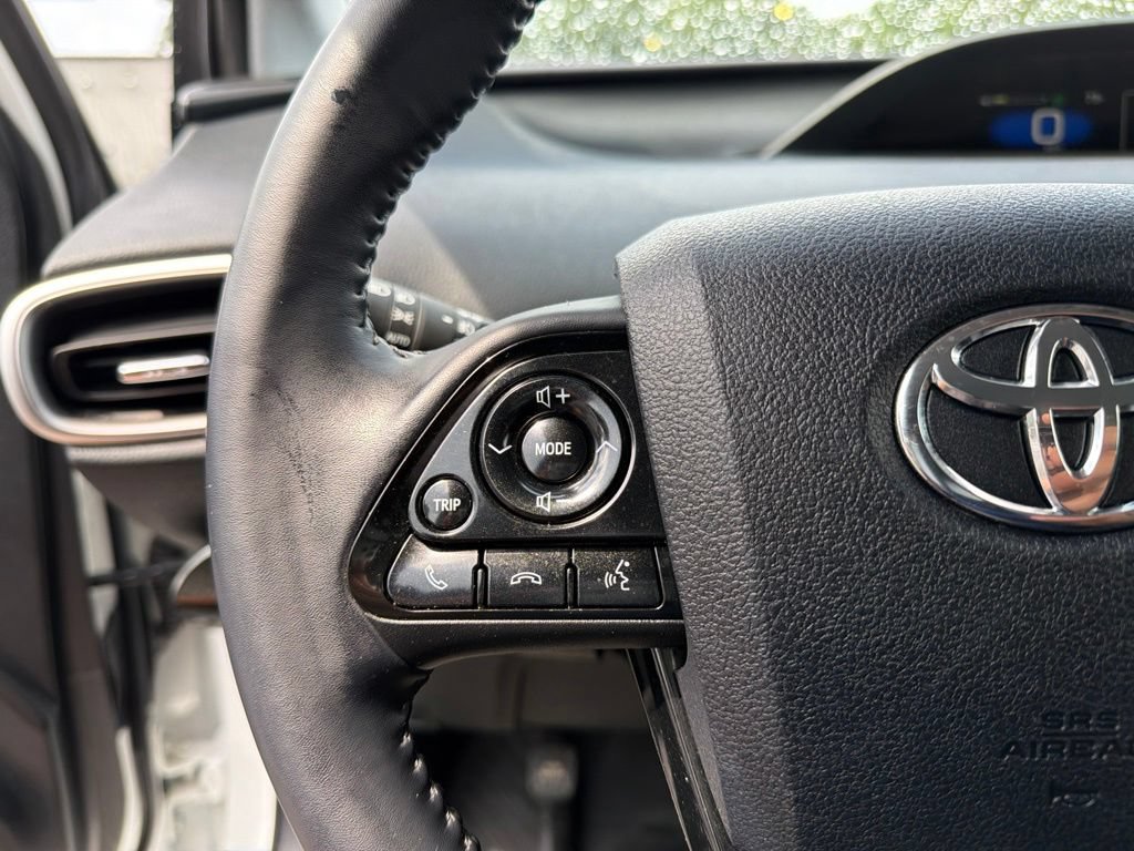Used 2021 Toyota Prius Prime Limited FWD image 15