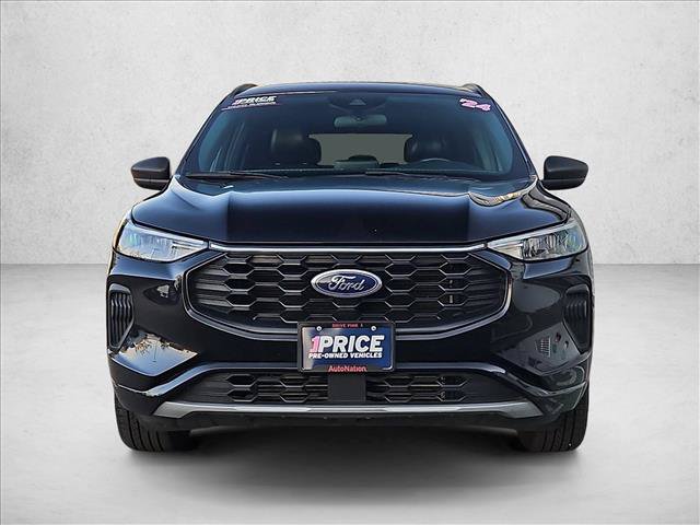 Used 2024 Ford Escape ST-Line AWD/4WD image 2