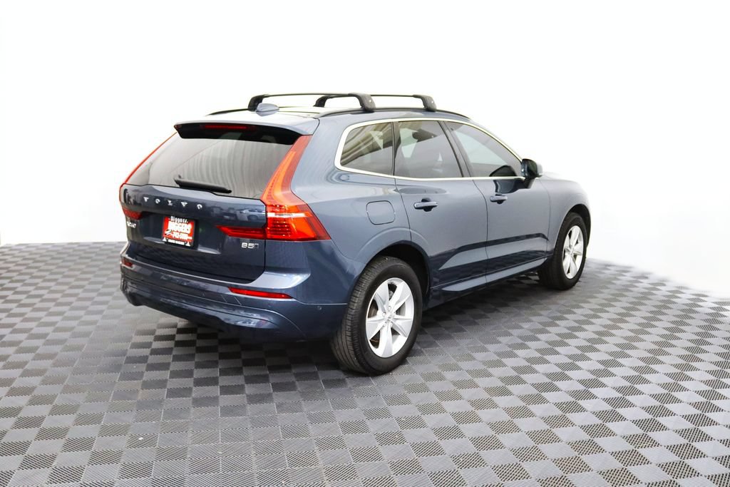 Used 2022 Volvo XC60 B5 Momentum AWD/4WD image 8
