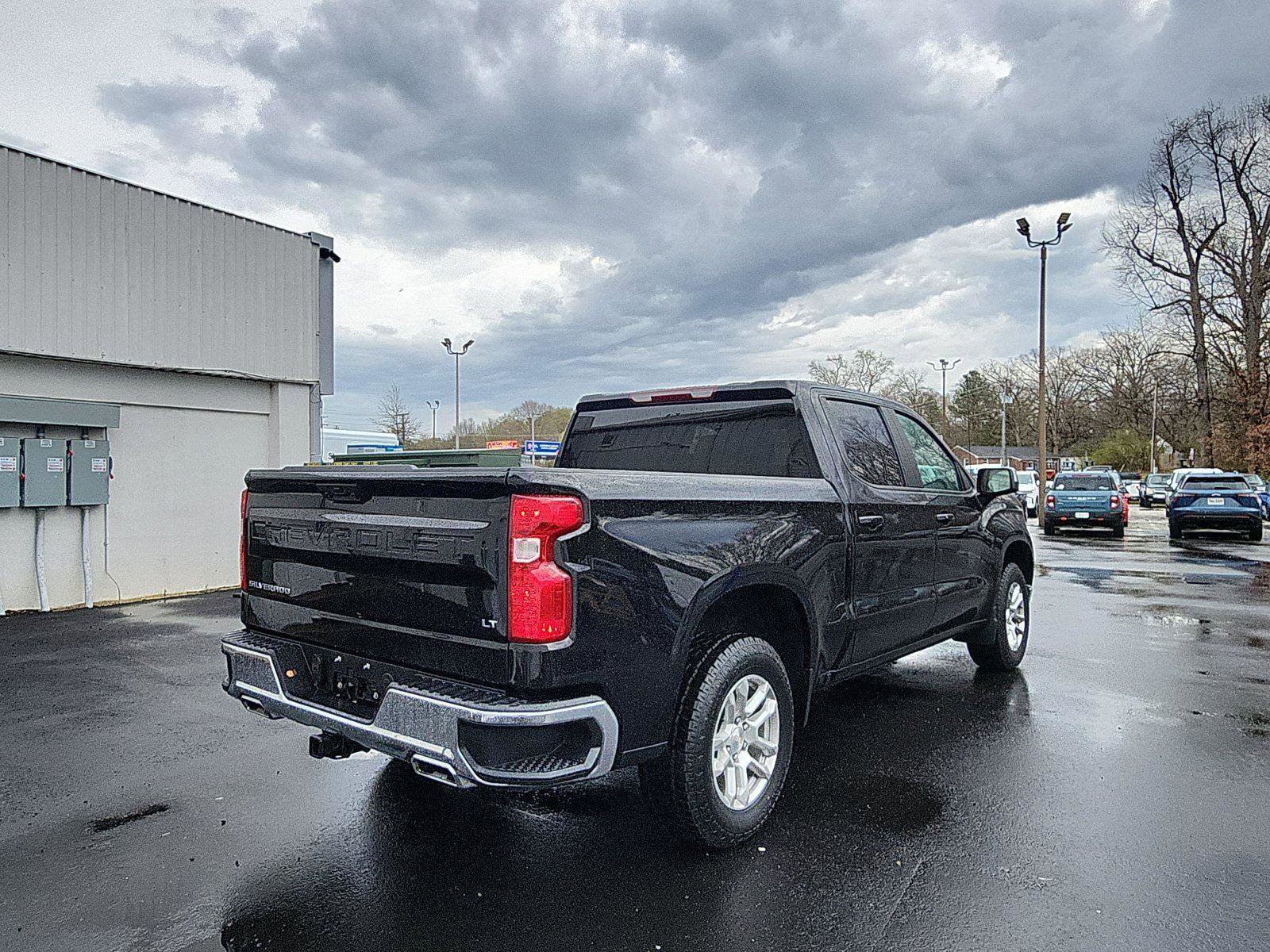 Used 2023 Chevrolet Silverado 1500 LT image 5