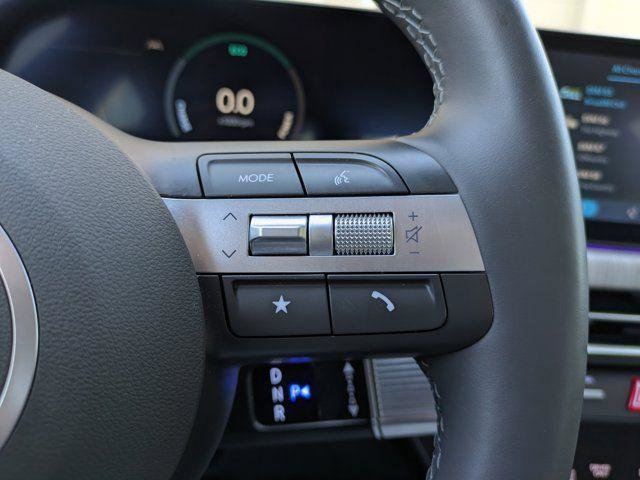 New 2024 Hyundai Sonata Limited FWD image 22