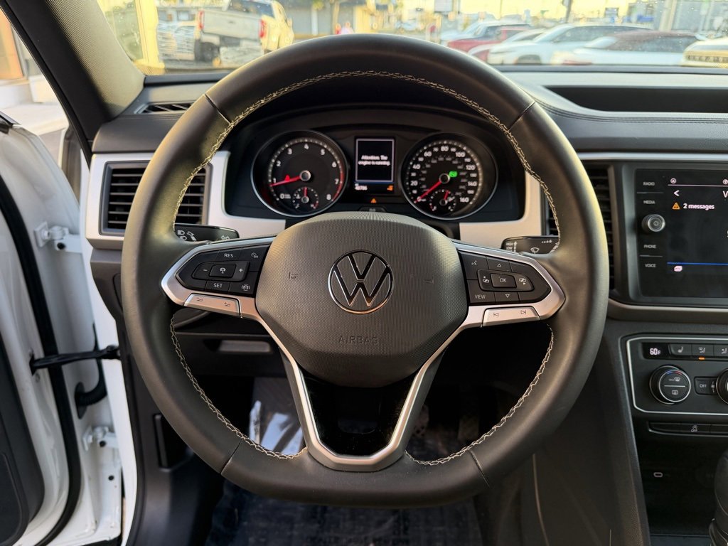 Used 2021 Volkswagen Atlas Cross Sport SE image 18