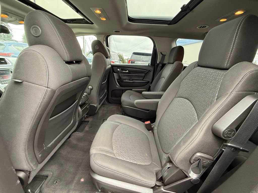 Used 2016 GMC Acadia SLE image 14