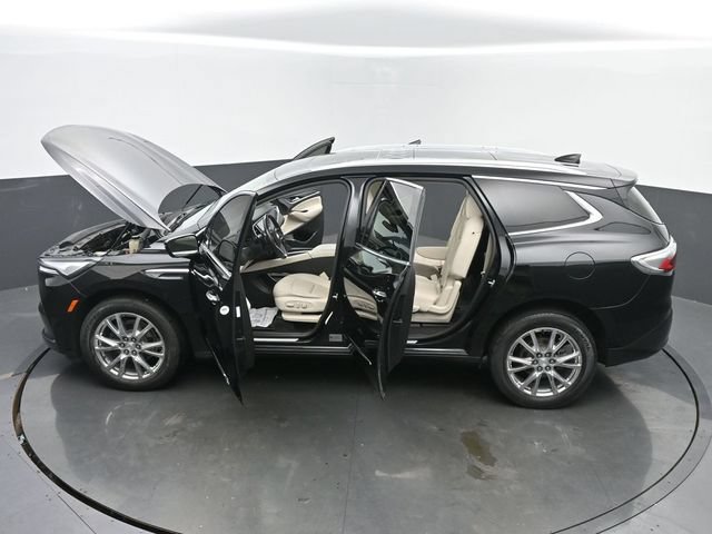 Used 2022 Buick Enclave Essence w/ Experience Buick Package FWD image 64