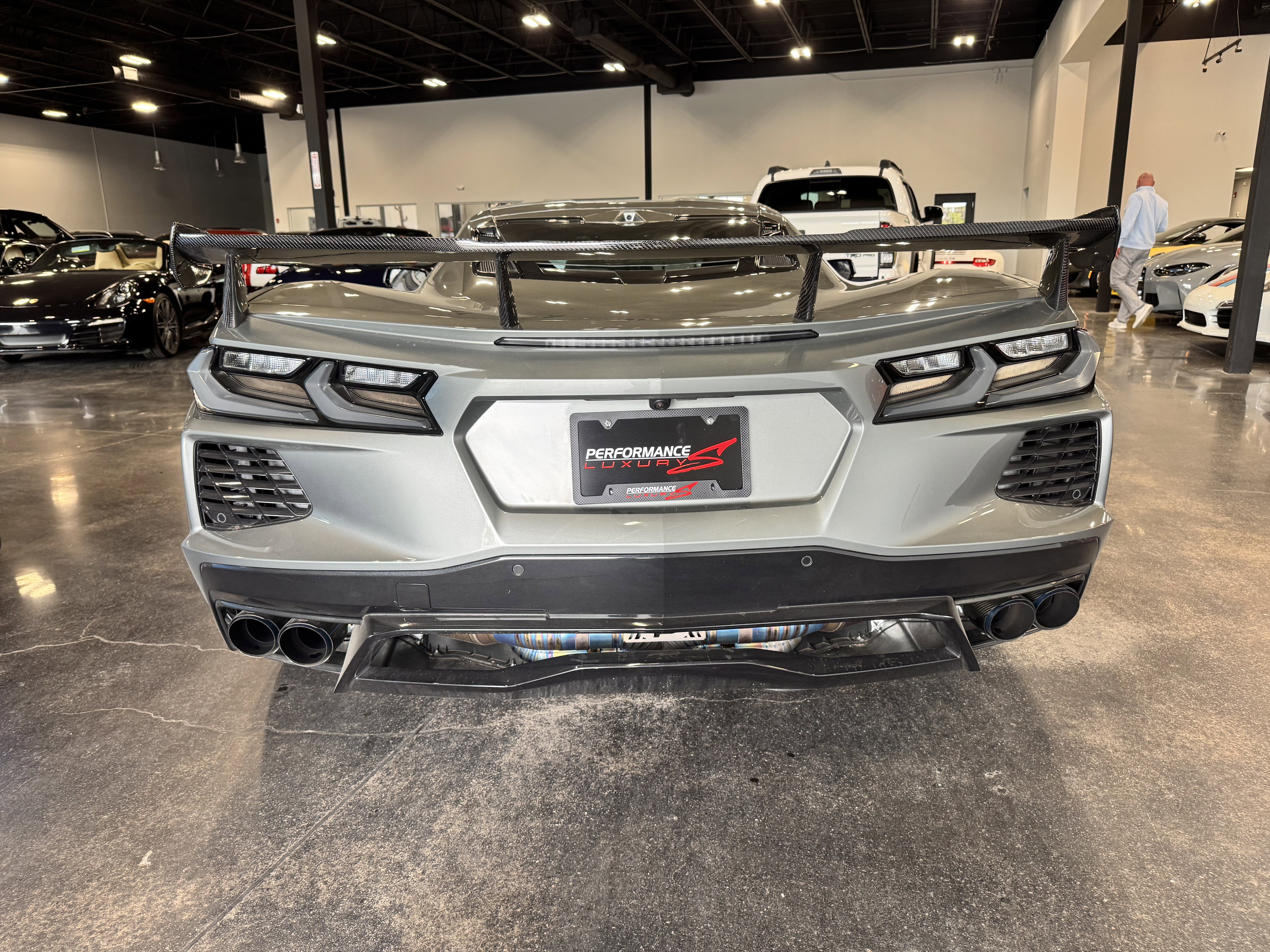Used 2024 Chevrolet Corvette Stingray Coupe w/ Z51 Performance Package RWD image 4
