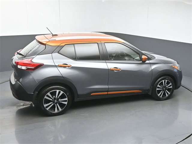 Used 2019 Nissan Kicks SV image 48