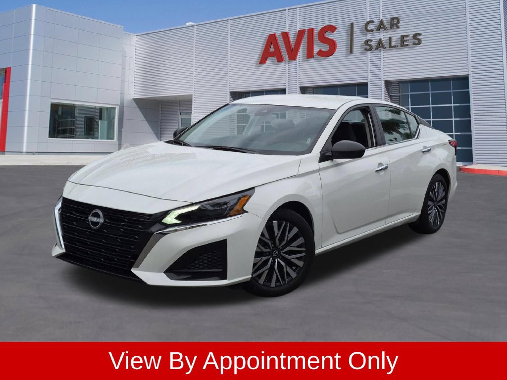 Used 2025 Nissan Altima 2.5 SV