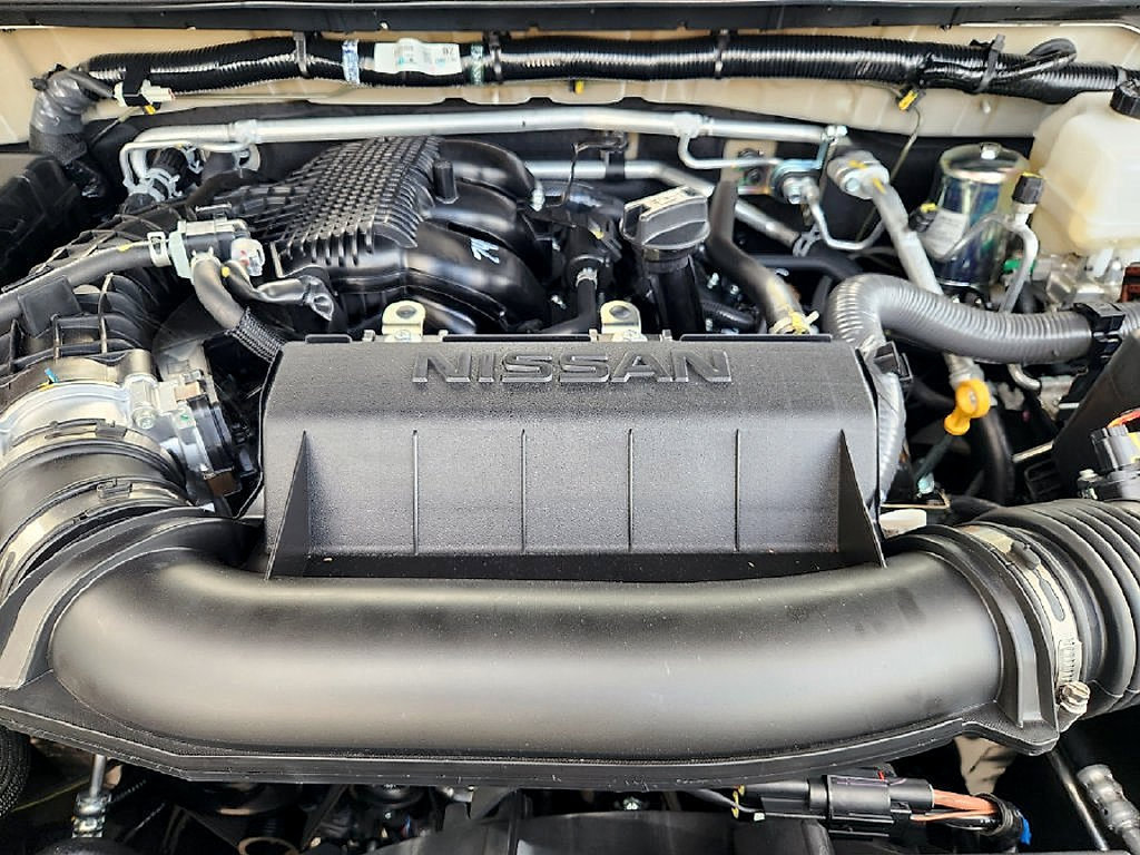 New 2027 Nissan Frontier SV w/ SV Convenience Package RWD image 30