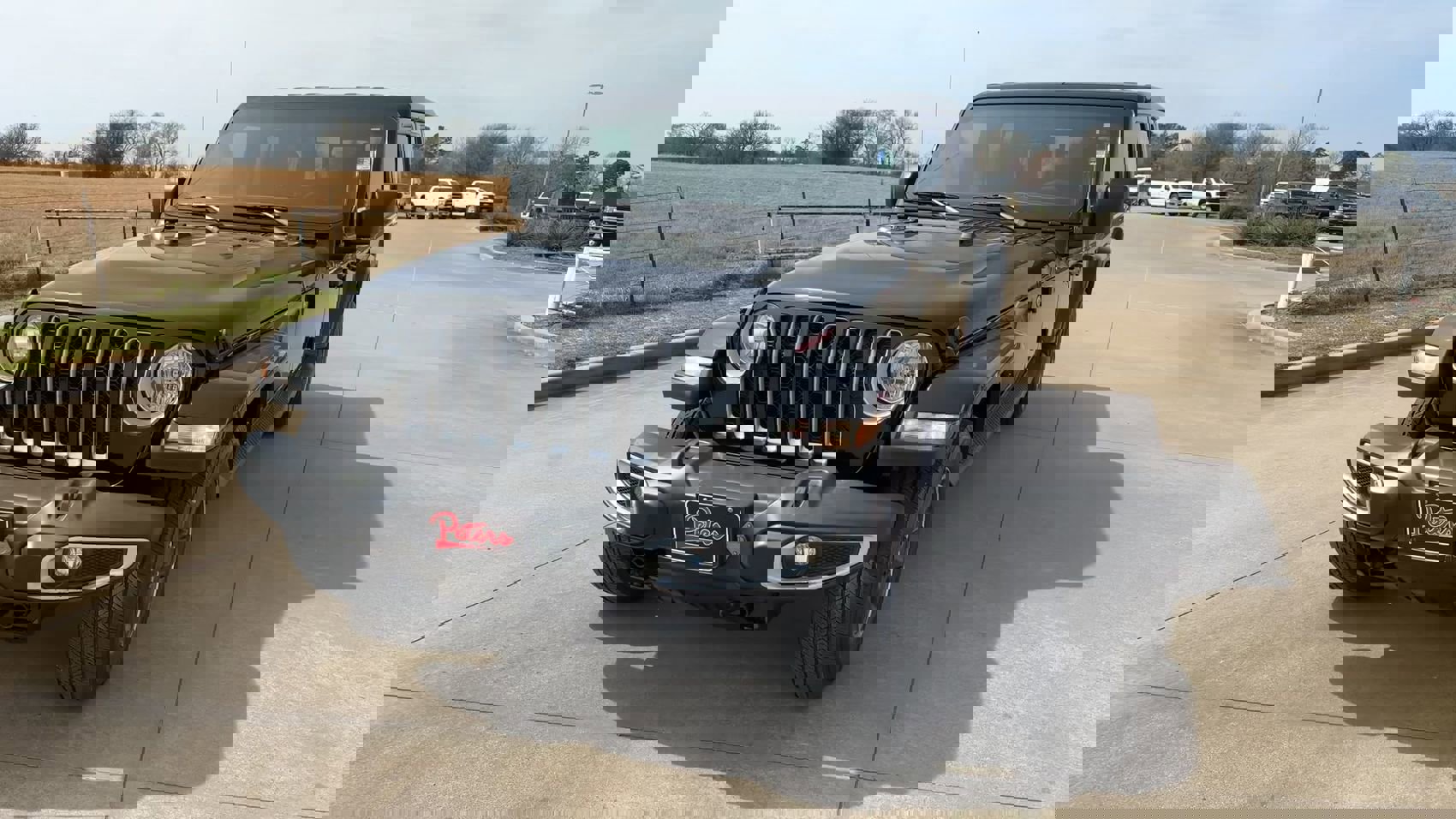 Used 2021 Jeep Gladiator Overland w/ Popular Equipment Package image 3