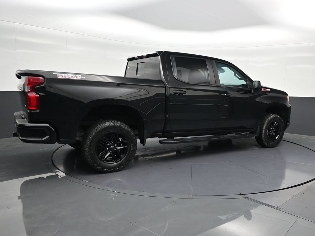 Used 2023 Chevrolet Silverado 1500 LT Trail Boss w/ LT Trail Boss Premium Package AWD/4WD image 5